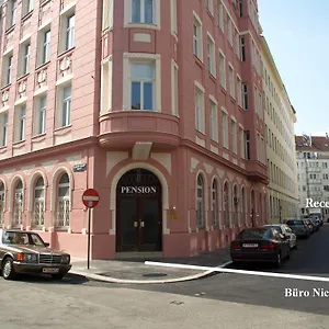 Liechtenstein Ii Hotel apartamentowy