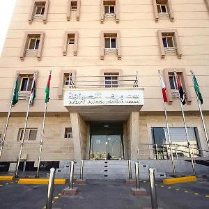 احجز هنا